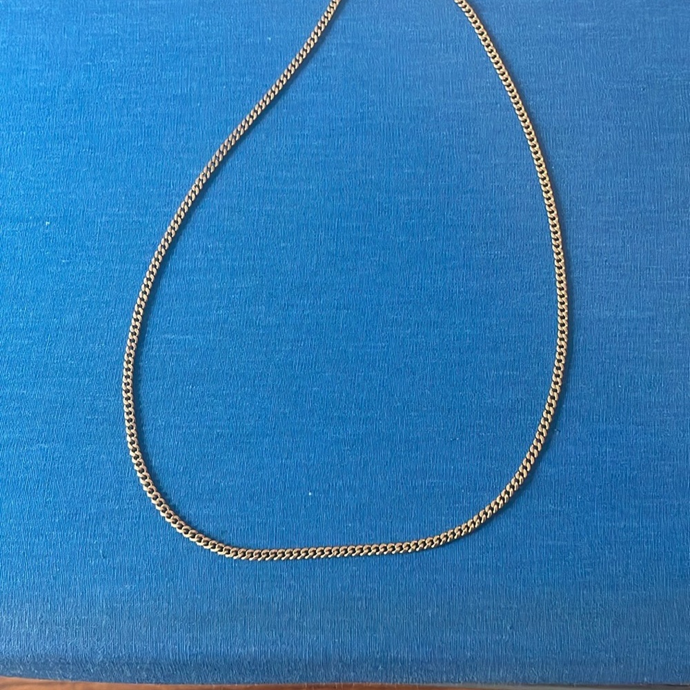 Elegant Gold Chain Necklace